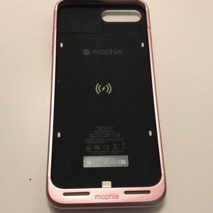 Iphone 7+ chargeable case